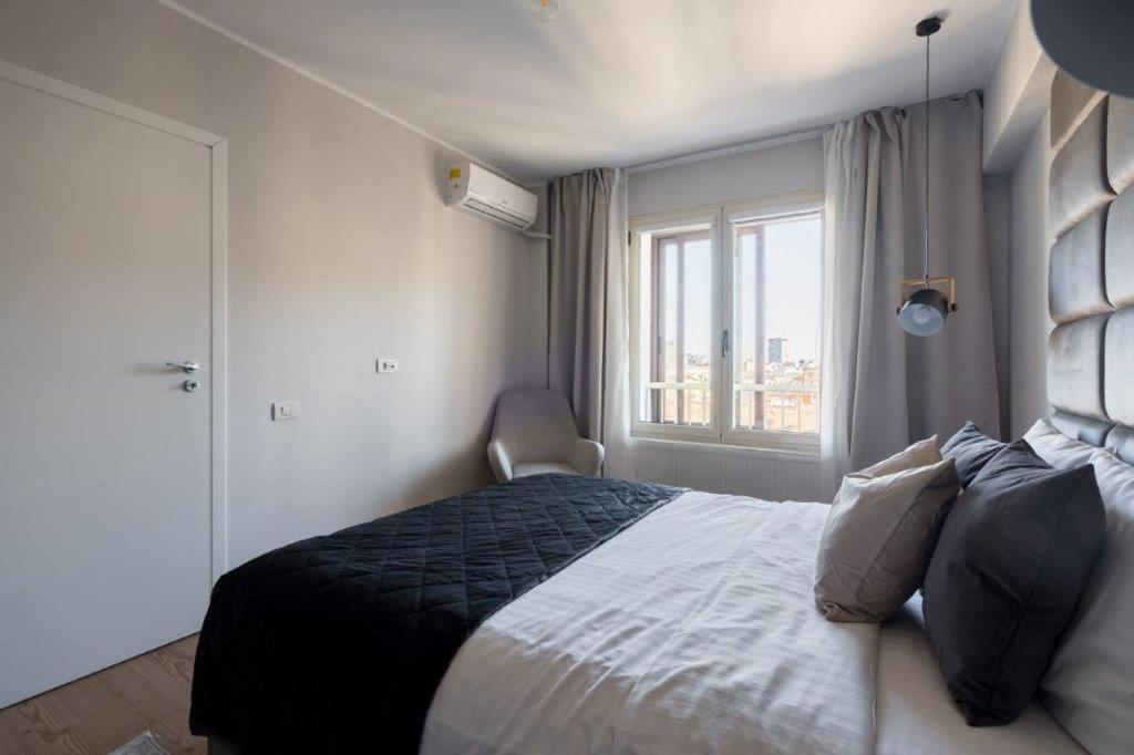 Downtown Modern - 2Br Apartment Бухарест Екстер'єр фото