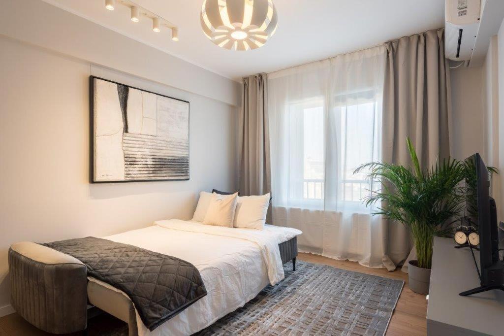 Downtown Modern - 2Br Apartment Бухарест Екстер'єр фото